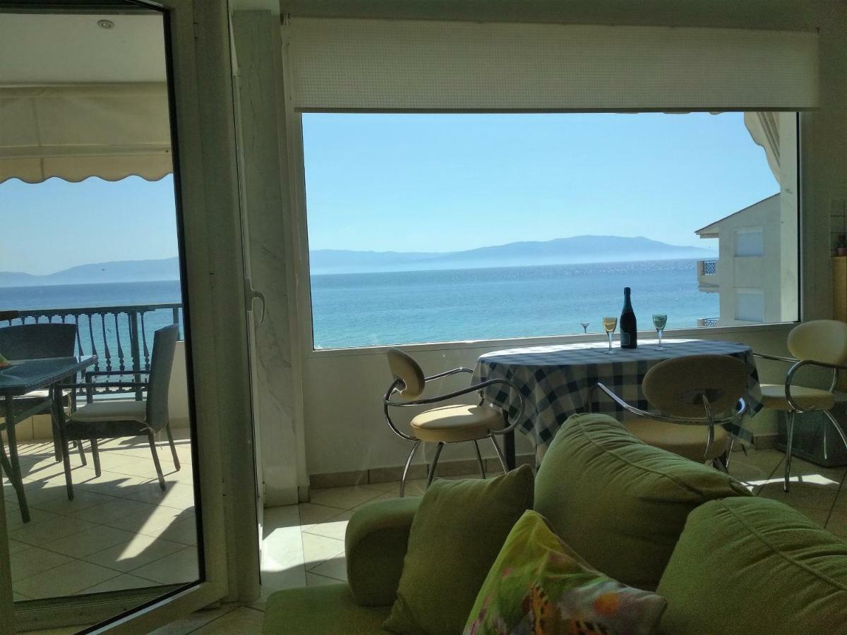 Apartamento Luxury Sea View Ofrínion Exterior foto