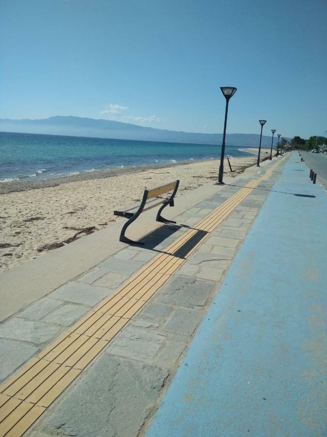 Apartamento Luxury Sea View Ofrínion Exterior foto